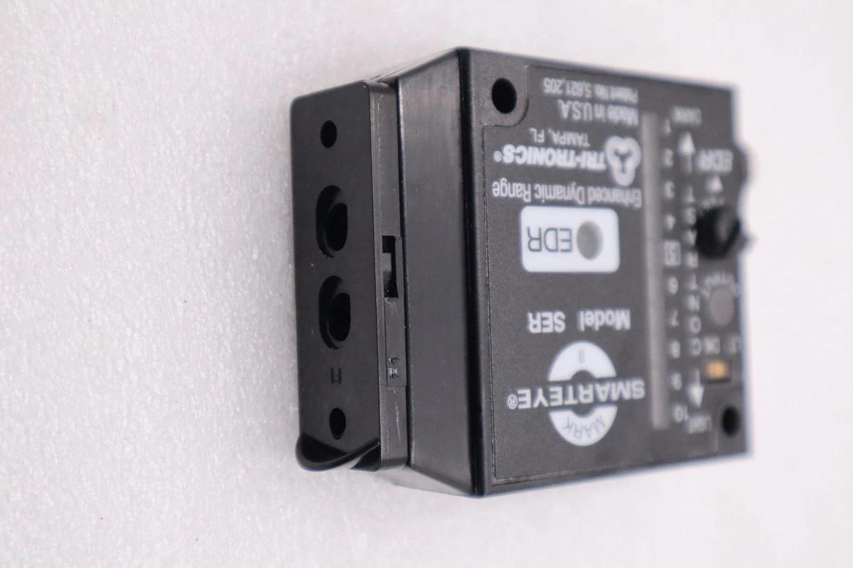 Used NEW OPEN BOX Tri-tronics SER Smarteye EDR Sensor STOCK H1305A