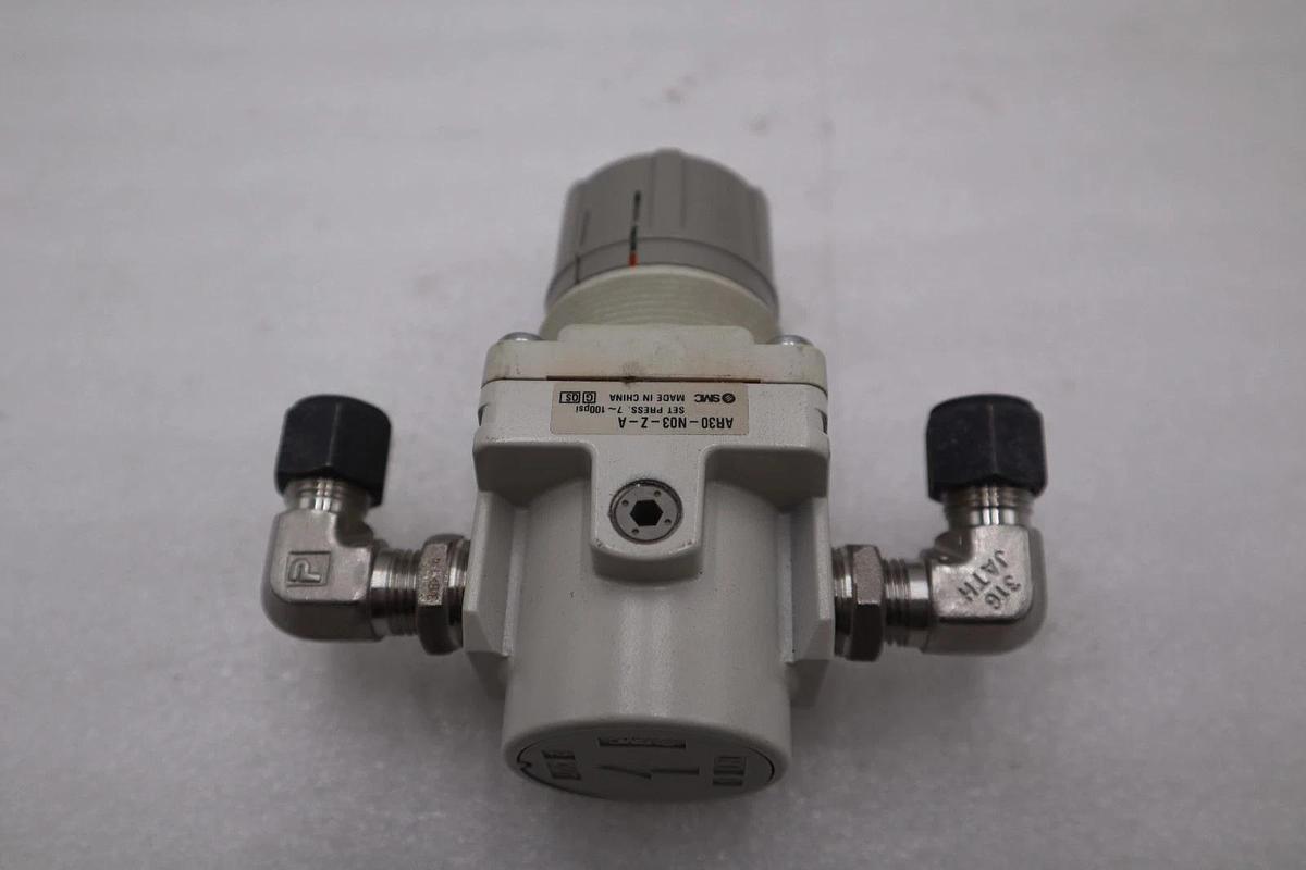NEW OPEN BOX SMC AR30-N03-Z-A REGULATOR STOCK H1470A