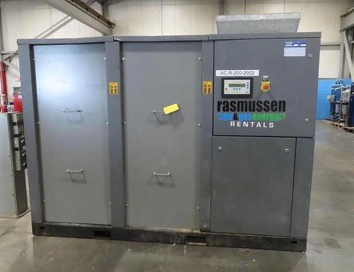 Used ATLAS COPCO MODEL GA160 200 HP AIR COMPRESSOR RECENTLY SERVICED RUN READY