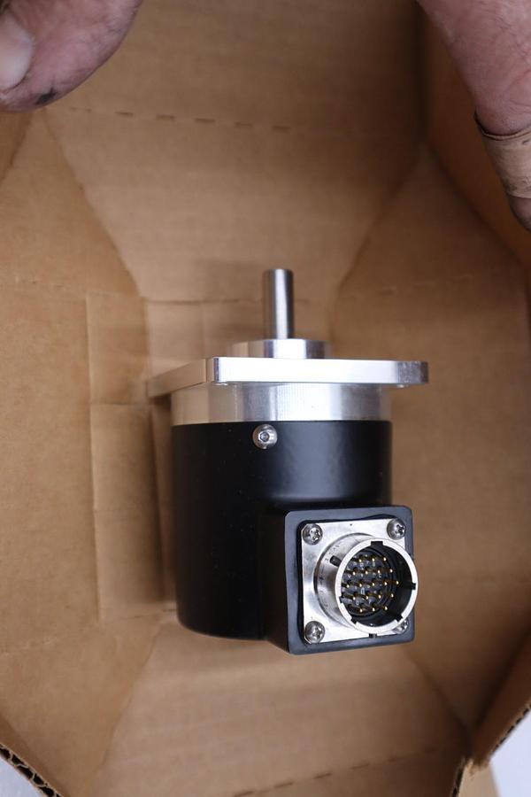 Used NEW OPEN BOX AB Allen Bradley 845D-SJDZ25AGCW5 Rotary Encoder STK GF59