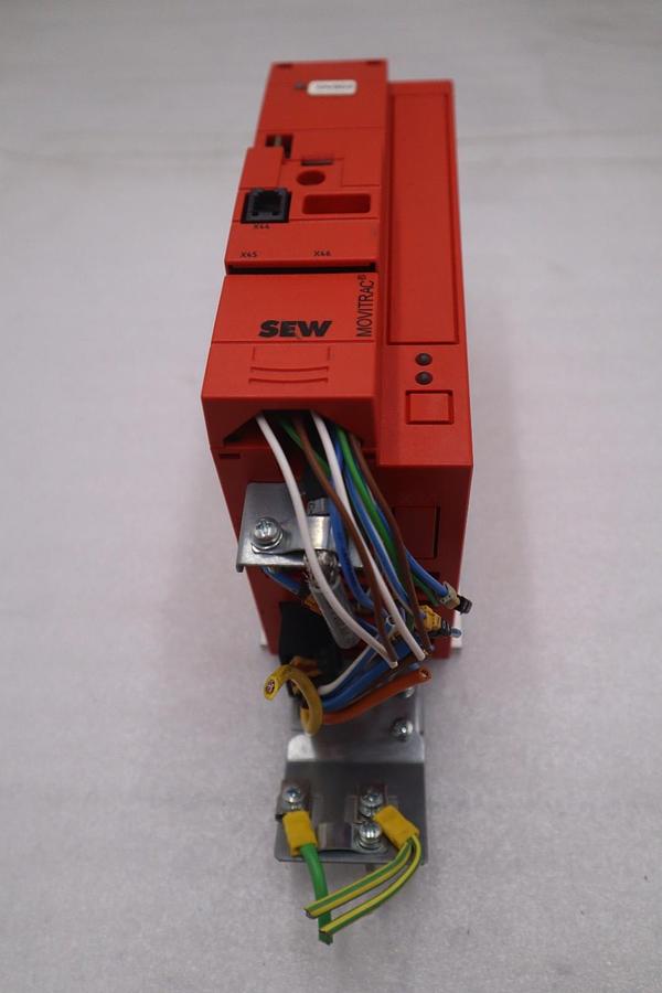 Used SEW Eurodrive MC07B0005-5A3-4-S0 MOVITRAC B STOCK H-796C
