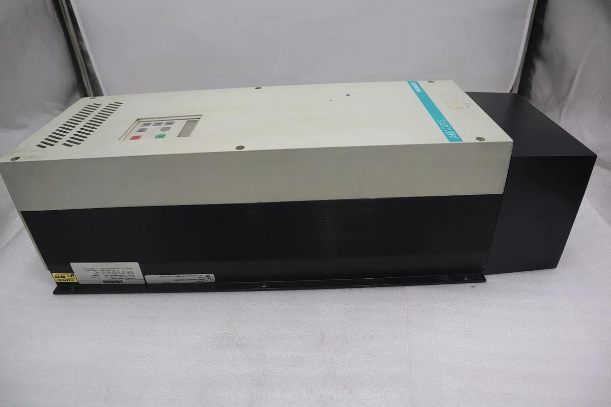 SIEMENS 6SE2117-3AA21 / 6SE21173AA21 (NEW) DRIVE AC 15HP 25AMP 300/500V #999-C