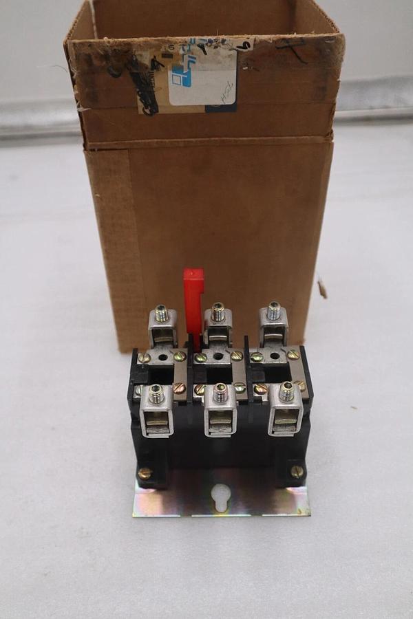 NEW OPEN BOX WESTINGHOUSE THERMAL OVERLOAD RELAY AN33P STOCK G331A
