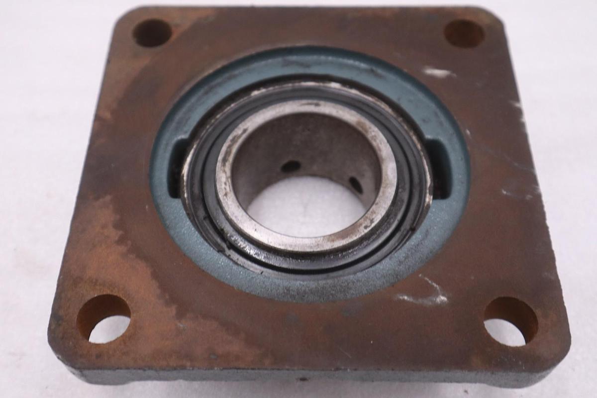 Dodge 124067/ SCM 1-15/16 Mount Bearing - STOCK CC85