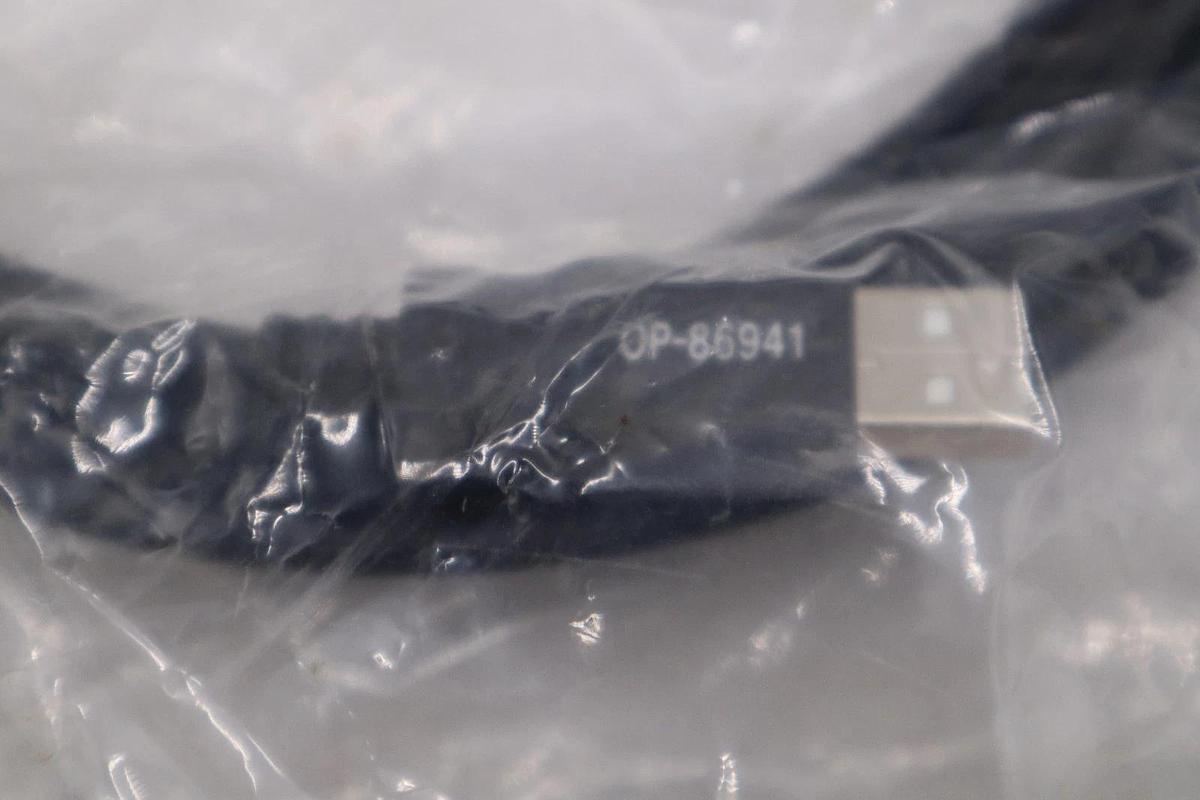 Used NEW IN BOX Keyence OP-86941 USB Connection Cable STOCK H1082A
