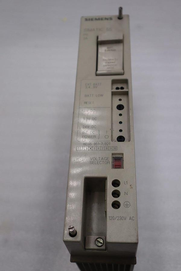 Used Siemens 6ES5951-7LB21 POWER SUPPLY 951 MODULE SIMATIC S5 STOCK 5373