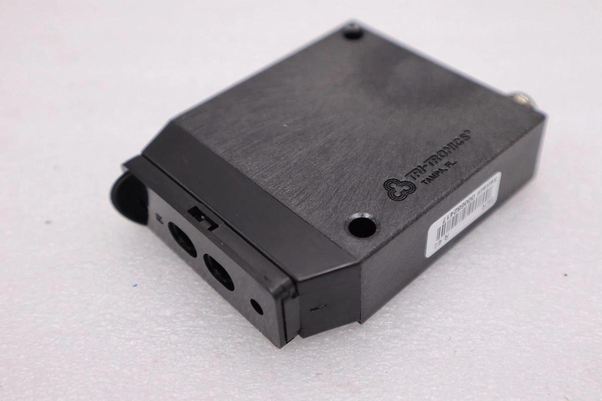 Used NEW OPEN BOX Tri-tronics SER Smarteye EDR Sensor STOCK H1305A