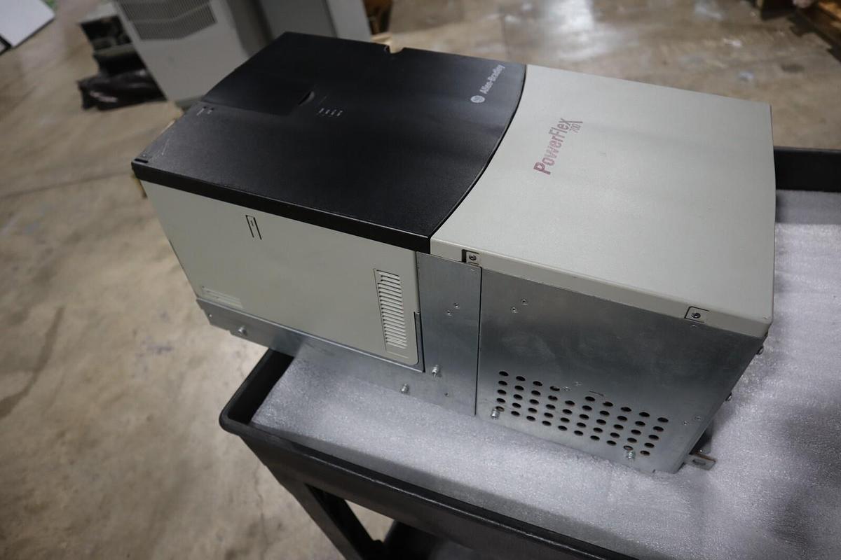 Used Allen Bradley 20BD125A0ANNAND0 100 HP Ser B Powerflex 700 Drive VFD Stock 3367-A