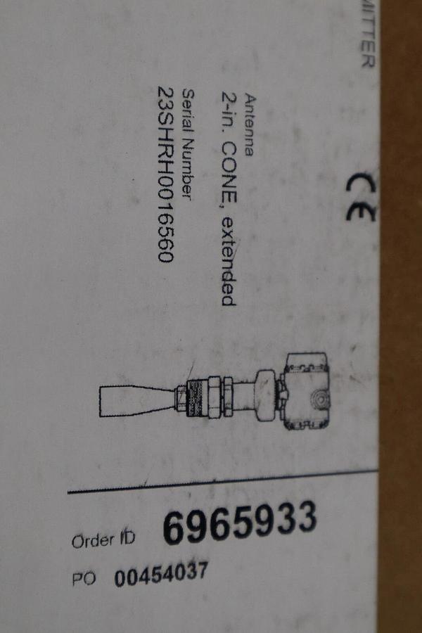 EMERSON 5408A1SHA1NA1BZZZCAA2S2M5 ROSEMOUNT TRANSMITTER NEW IN BOX STOCK G332