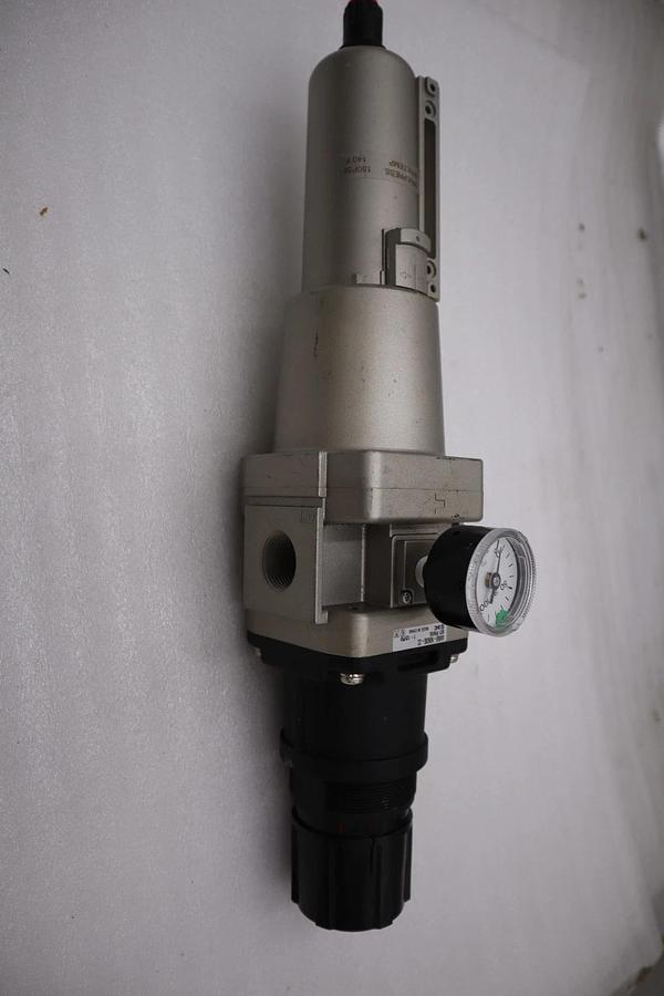 SMC AW60-N06DG-2Z FILTER REGULATOR STOCK H1514