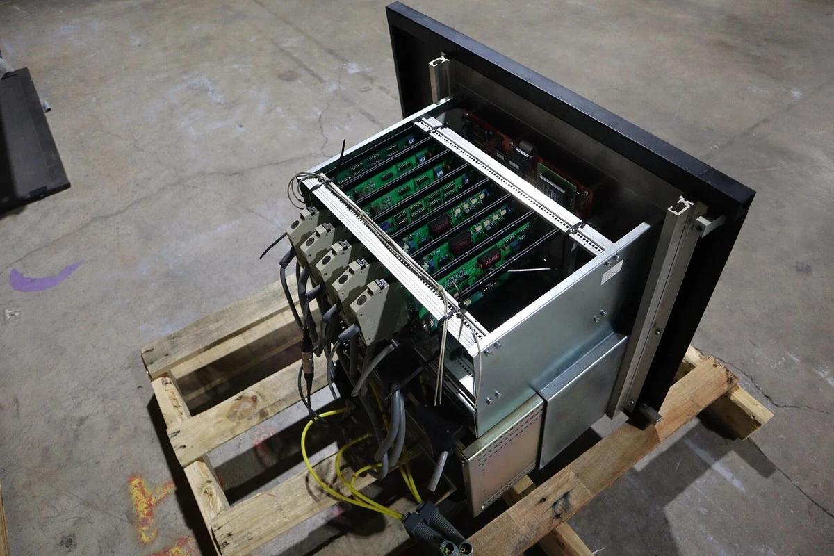 Used Bystronic GAS MIX CHASSIS 0-07950-6 RM Nr. : 373947 Datum 13.2.03 STOCK S-567