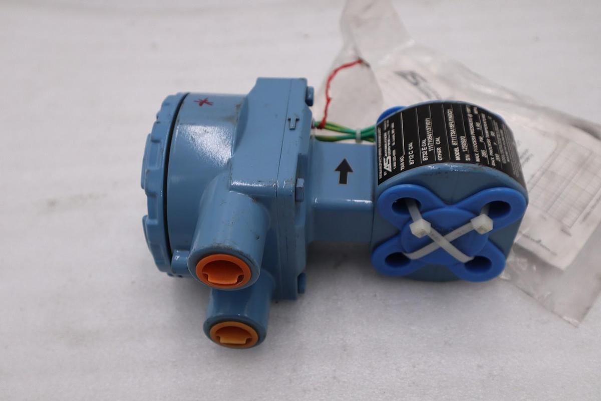 Used ROSEMOUNT 8732E PRESSURE TRANSMITTER 8711TSA15FU1N0G1 MAGNETIC FLOW METER 3129CC