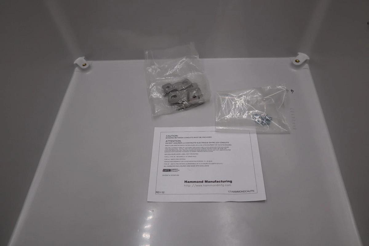Used HAMMOND MANUFACTURING PJ20168T BOX FIBERGLASS 21.59"L X 17.59"W - STOCK GF961