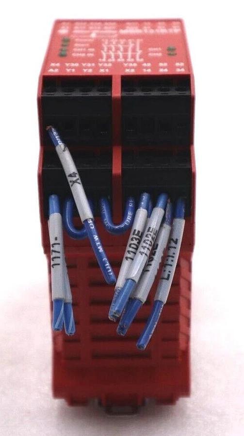 Used ALLEN BRADLEY MSR131RTP 440RC23139 SAFETY RELAY SER B 24V #L-390