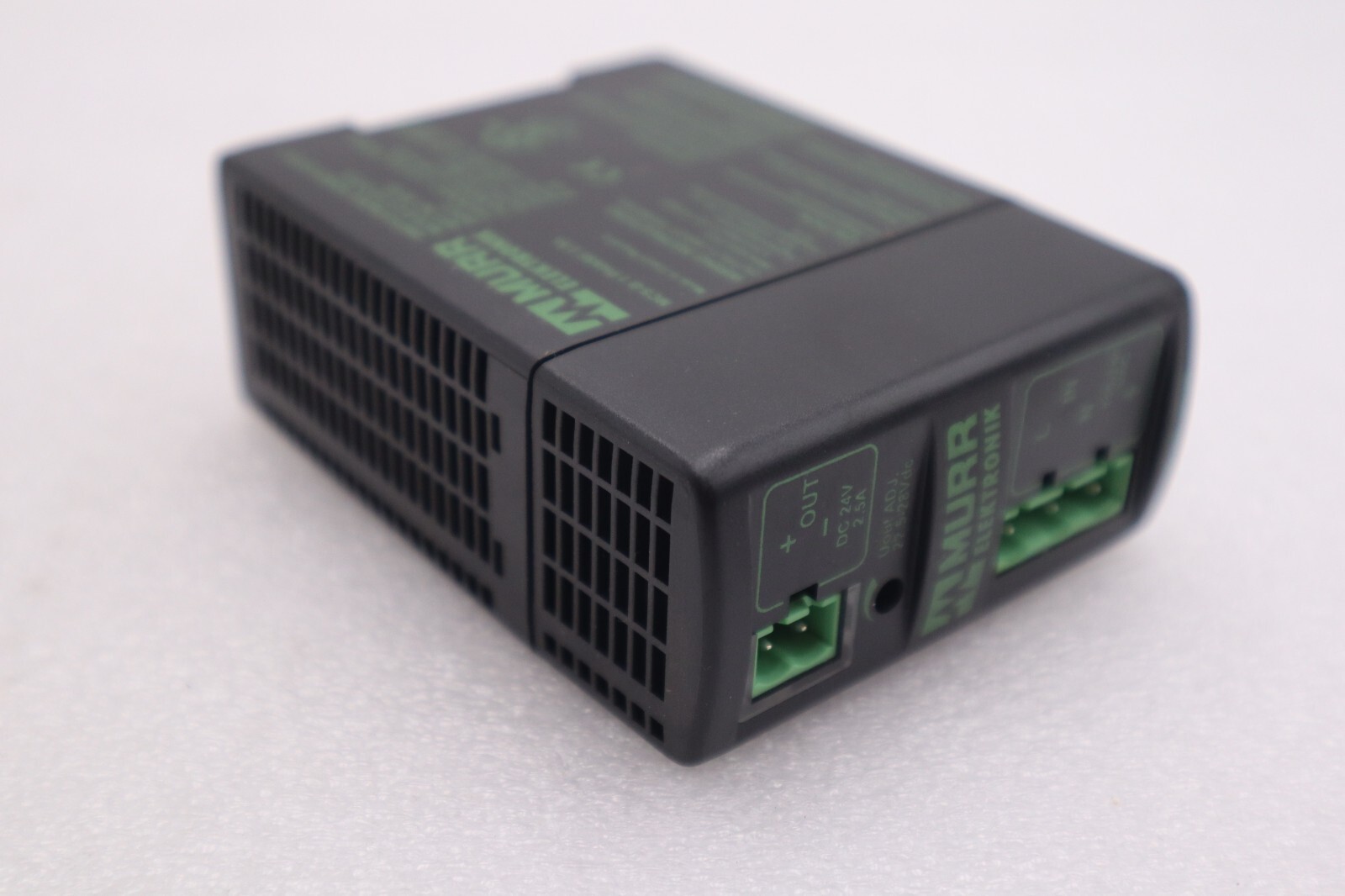 Used MURR ELEKTRONIK MCS-B-2.5-110-240/24 / MCSB2511024024 NEW STOCK K-1619A
