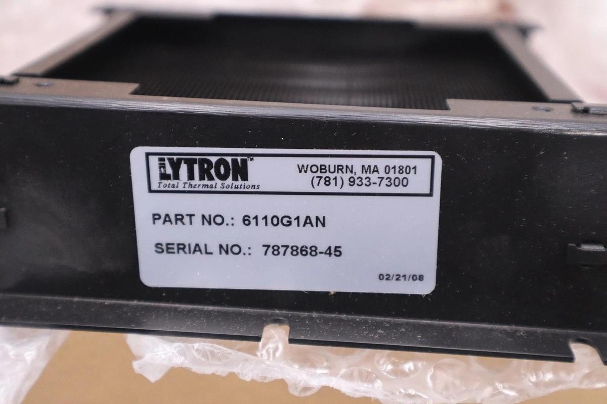 NEW OPEN BOX Lytron 6110G1AN Heat Exchanger STK GF208