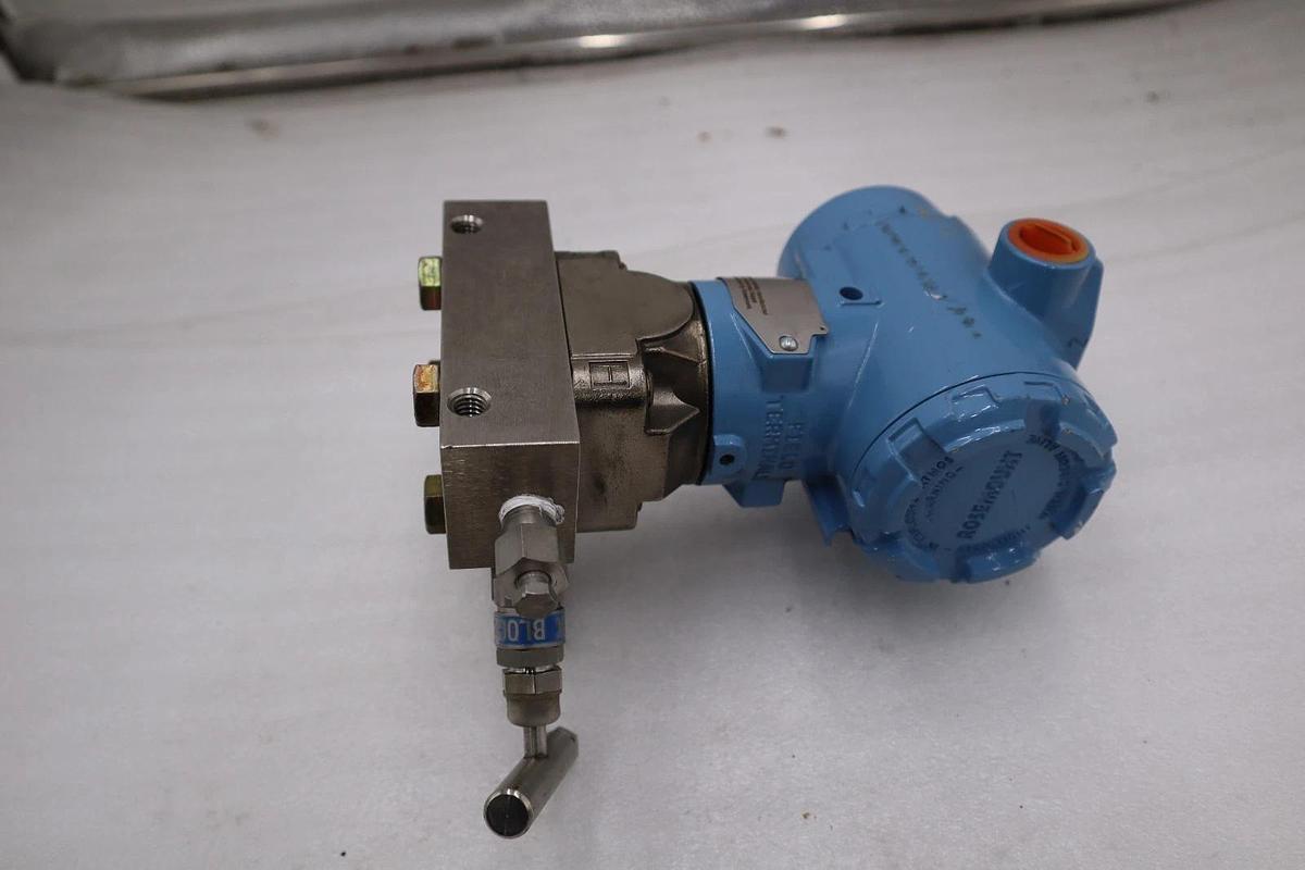 Used REMANUFACTURED Rosemount 3051CD2A02A1AS5M5 Pressure Transmitter STOCK GF-137
