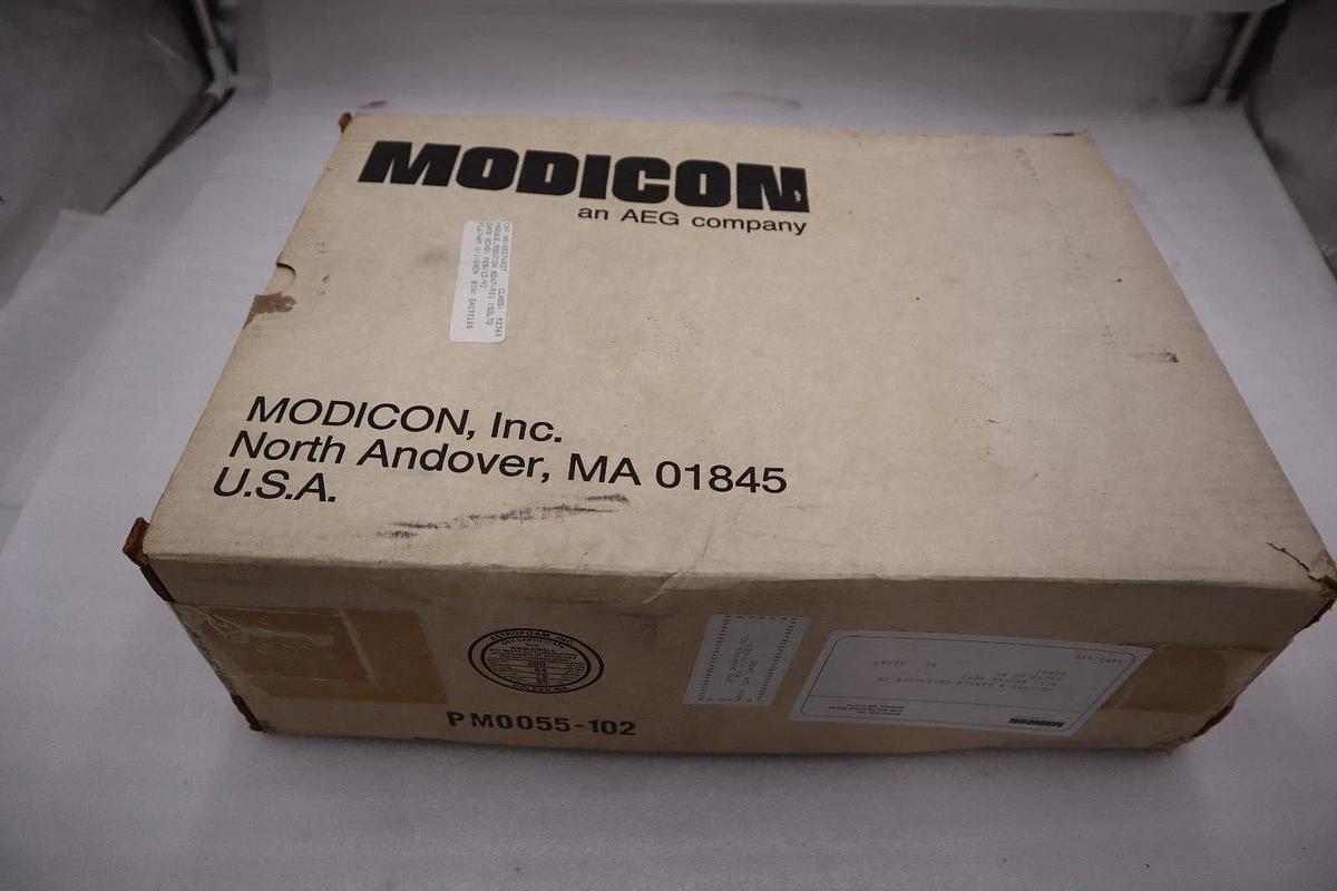 Used NEW IN BOX Modicon B247 AS-B247-001 115V Input Module STOCK G221