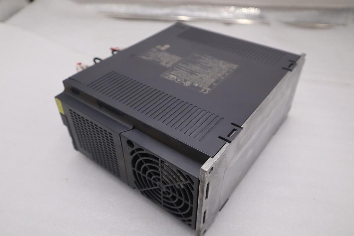 MITSUBISHI ELECTRIC MR-J4-350A4-RJJ021 3.5kW 7.9A 50/60Hz - STOCK H804C