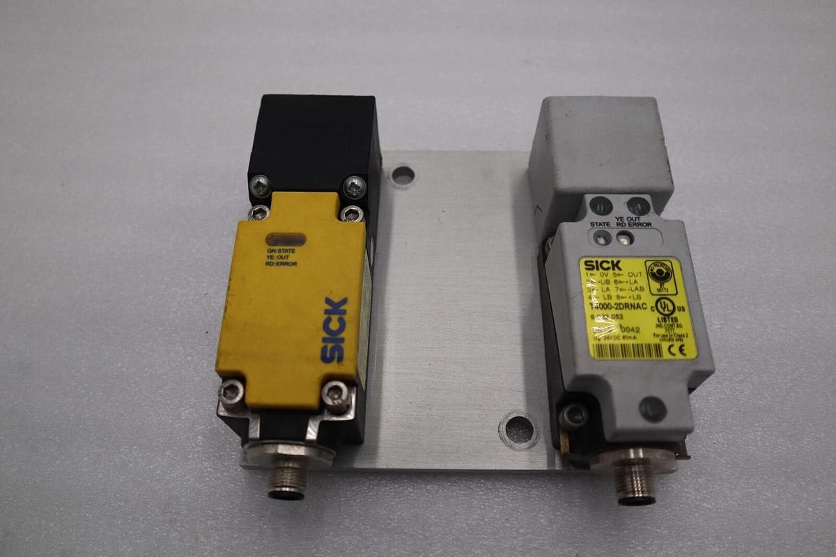 Used TWO SICK T4000-2DRNAC SAFETY SWITCH STOCK L-381-C