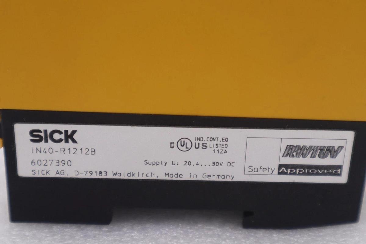Used SICK IN40-R1212B / IN40R1212B SAFETY CONTROLLER STOCK B-1537