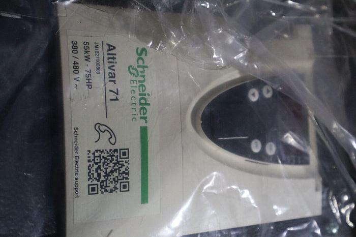 NEW SCHNEIDER ATV71HD55N4Z AC Variable Speed Drive JM1827 ALTIVAR 71 STOCK S-277