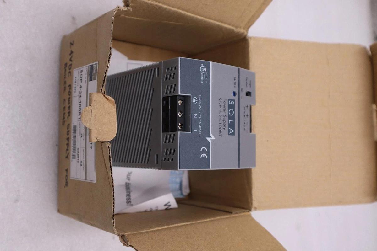 NEW OPEN BOX Emerson SDP 4-24-100RT Sola Power Supply STK GF365