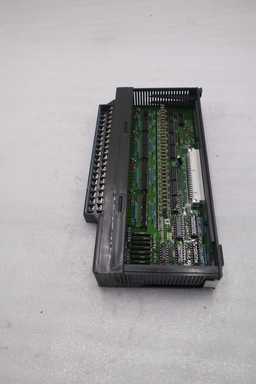 Used NEW OPEN BOX Mitsubishi AX41-UL Melsec Input Module 32 Point AX41UL STOCK 5230