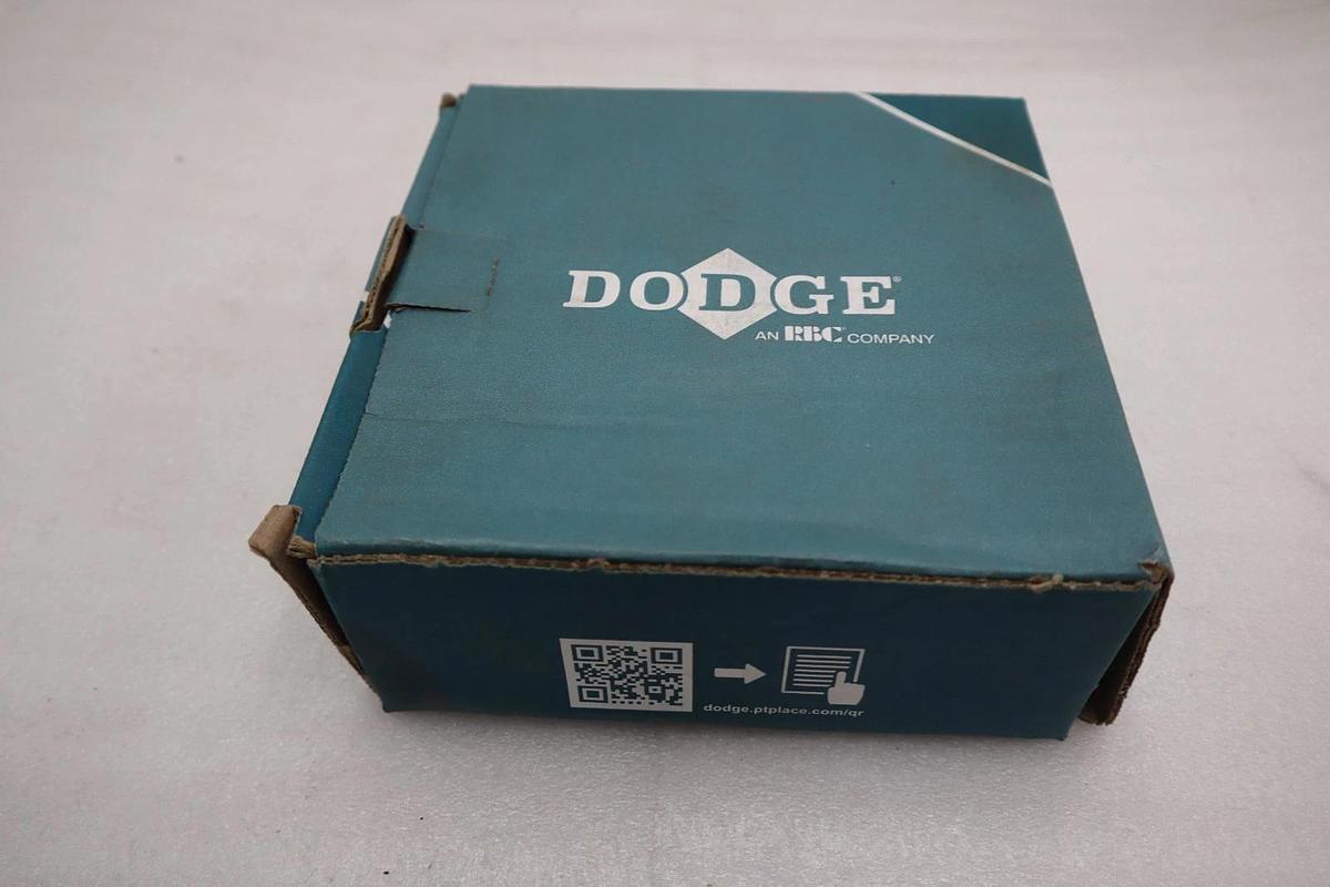 Used DODGE 126192 F4B-SCM-200 4-Bolt Flange Bearing - STOCK GF445