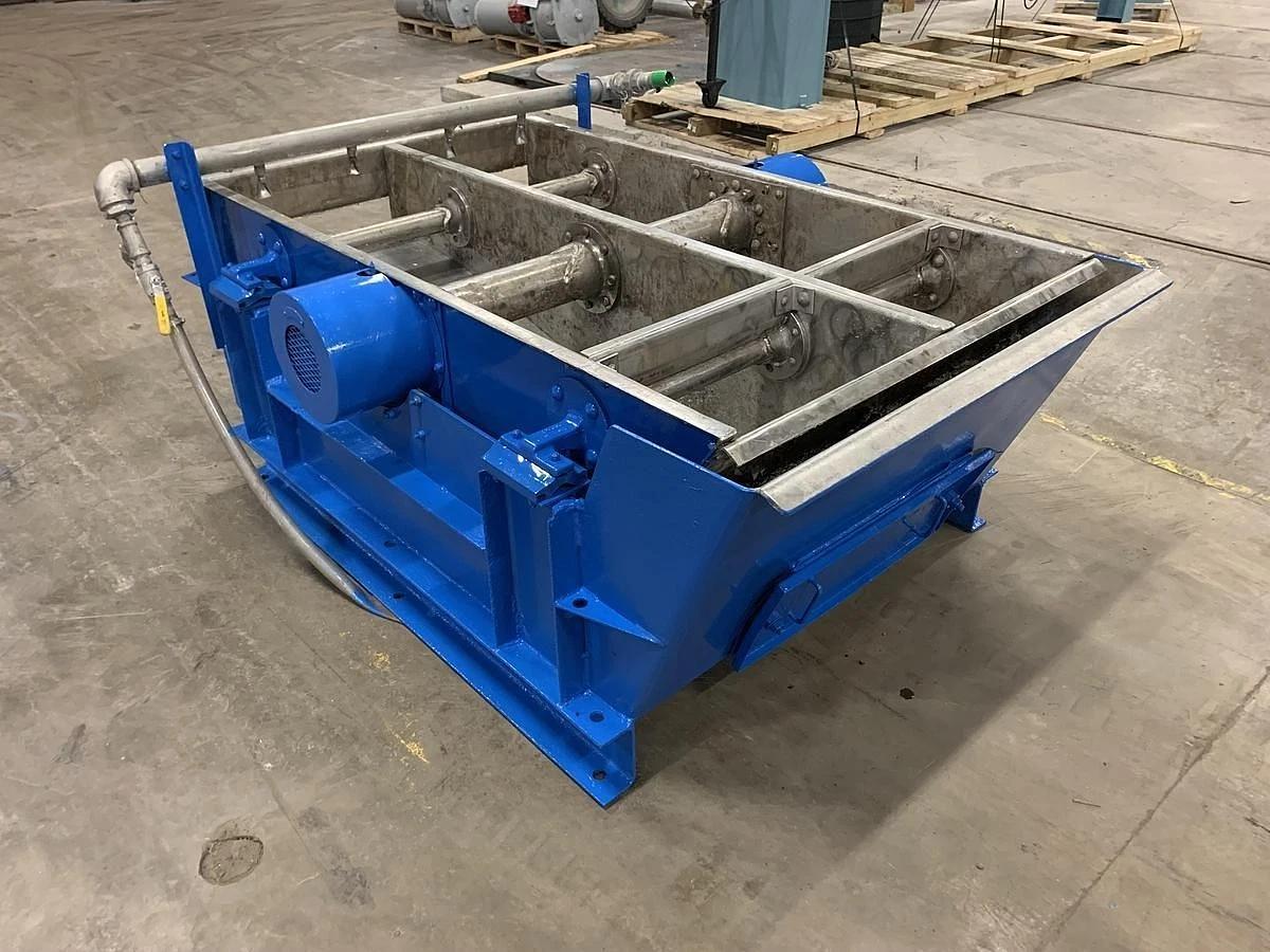 Used BIRD JONSSON 24 VIBRATING SCREEN S/S