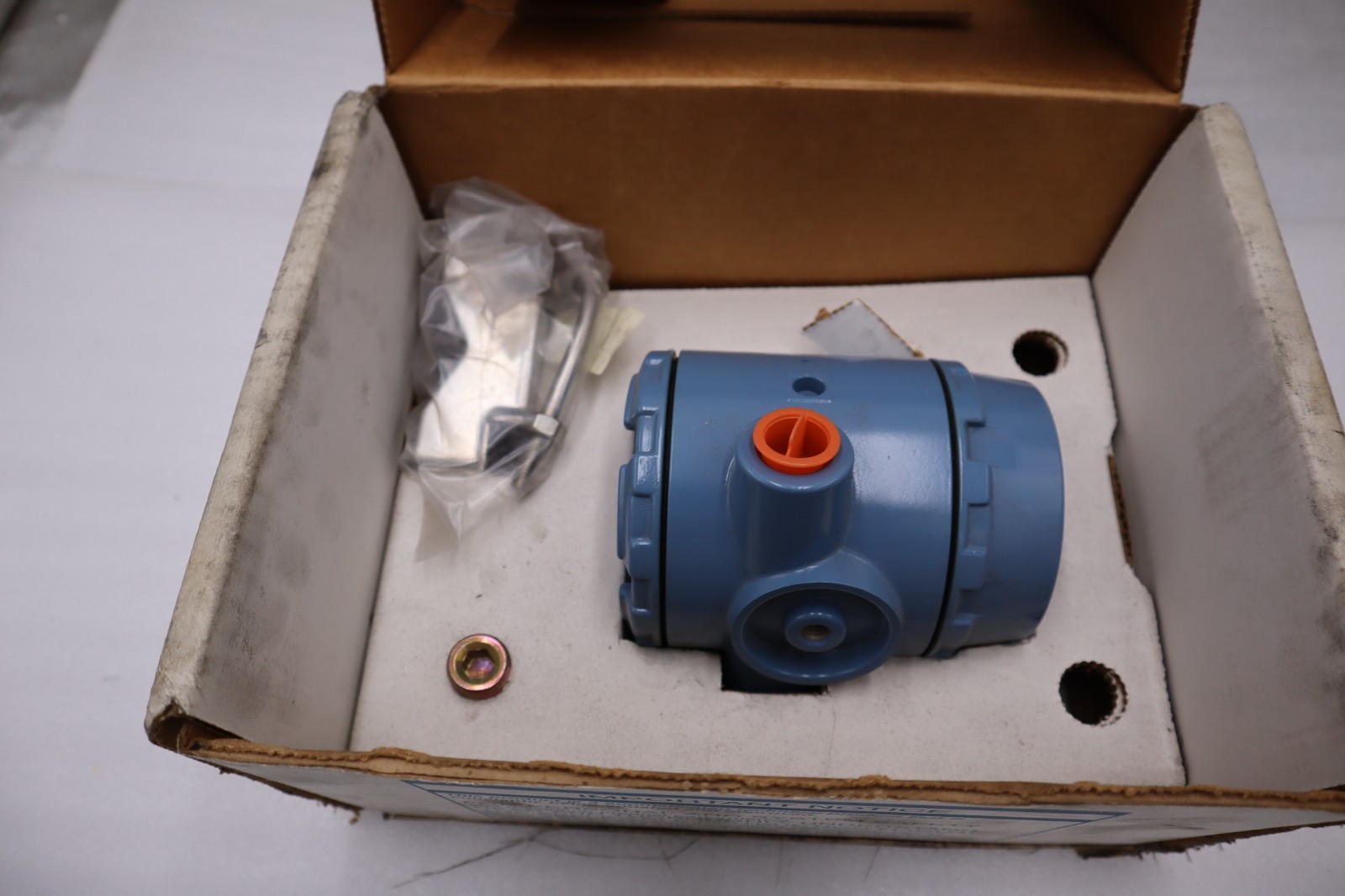 Rosemount 3144P D1A1NAB4M5/ 3144PD1A1NAB4M5 SMART TEMPERATURE TRANSMITTER 3096CC