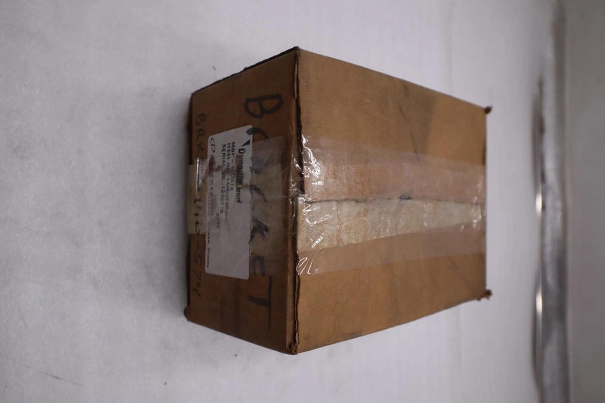 Used DYNAPAR PIVOT MOUNTING BRACKET 14005740000 PIVOT MOUNT MBP14D574 - GF379A