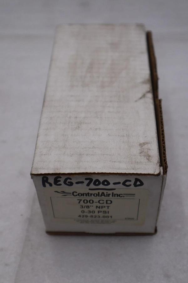 CONTROL AIR INC. 700-CD  PRESSURE REGULATOR NEW OPEN BOX STOCK GF219A