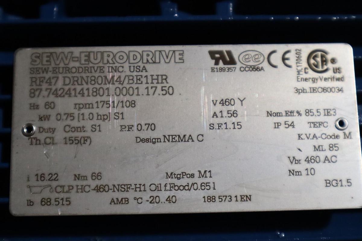 NEW SEW EURODRIVE RF47 DRN80M4/BE1HR HELICAL GEAR MOTOR STOCK H817