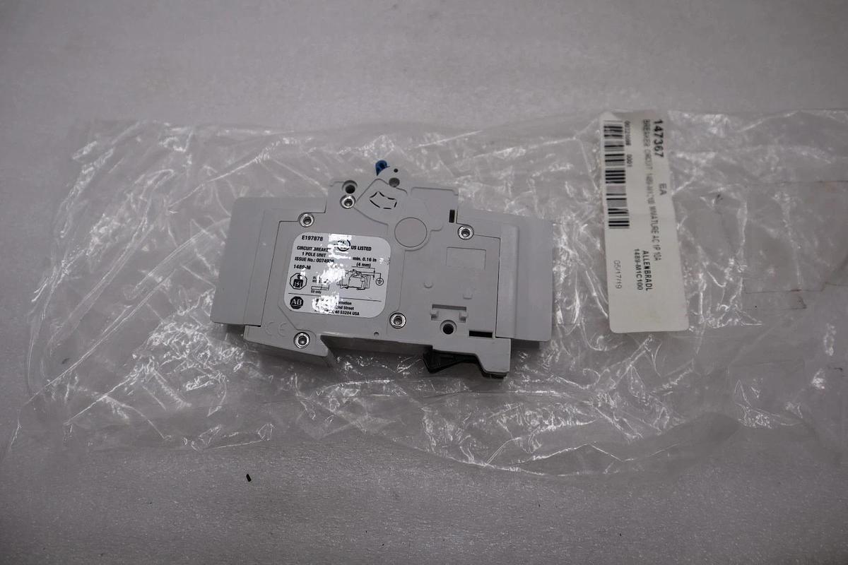 NEW OPEN BOX AB Allen Bradley 1489-M1C100 miniature circuit breaker STK H1095A