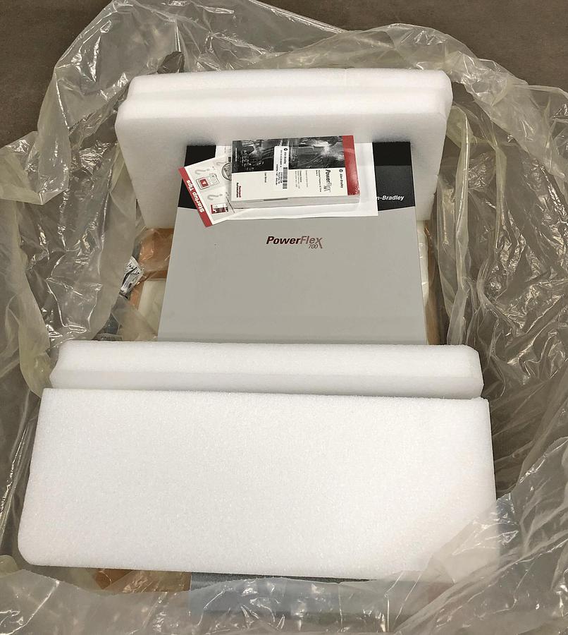NEW ALLEN BRADLEY AB PowerFlex 700 20BE144A0AYNANC0 150HP 600V WITH BRAKE #S-391