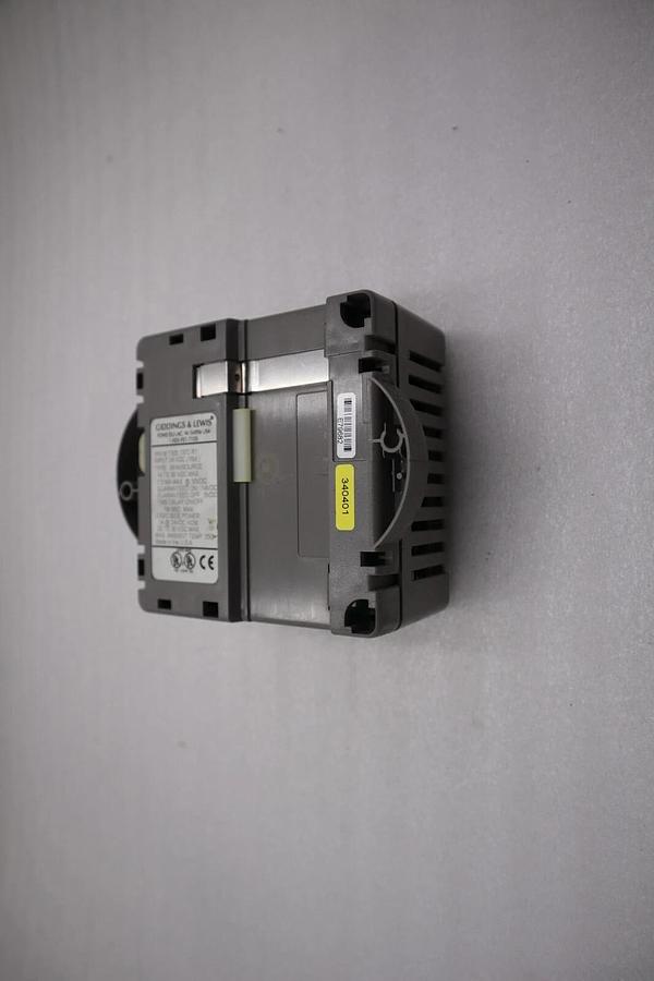 Used Giddings & Lewis M.1300.7372 R1 Input Module 24VDC SINK/SOURCE STOCK 5172A