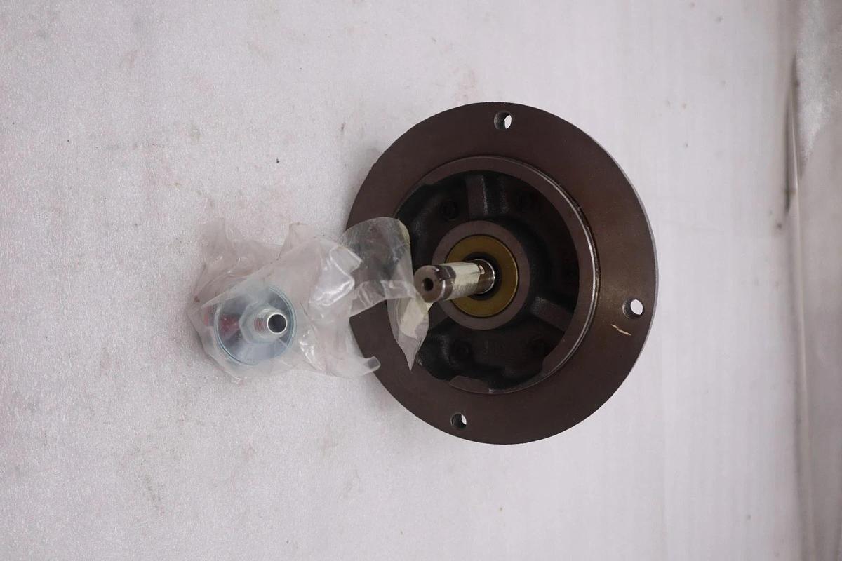 NEW OPEN BOX GAST 4AM-NRV-70C Air Motor 1.7 hp 78 cfm 1/4 in NPT STOCK 1520A