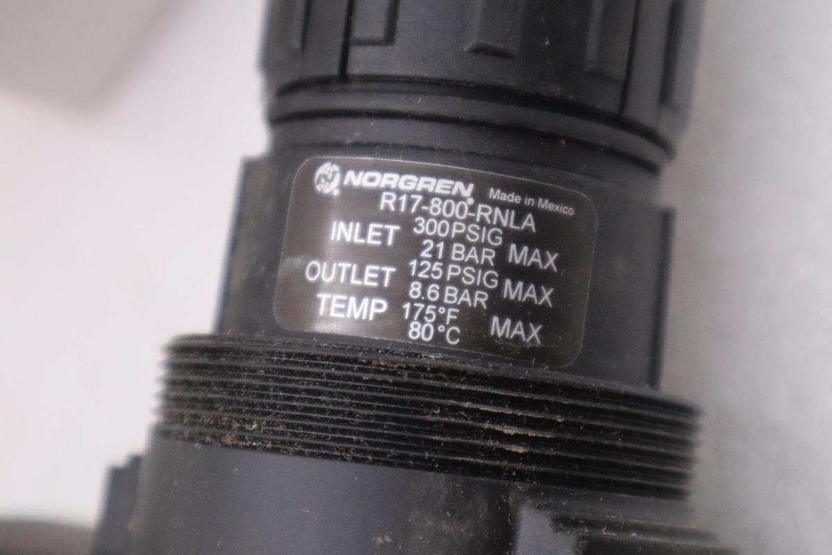 NORGREN R17-800-RNLA PNEUMATIC VALVE COMPRESSED AIR REGULATOR - STK GF1068