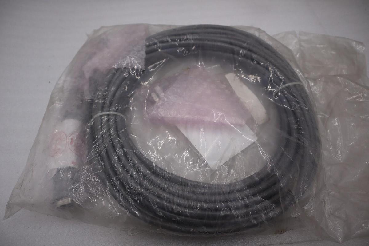 NEW Siemens 16137-180 MBI B Cable Kit Side 15M STOCK 5679A