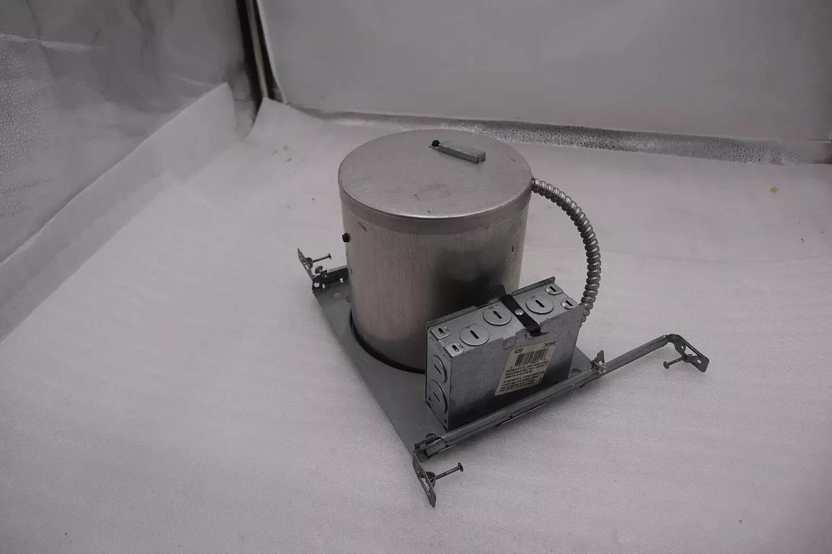 Used Juno IC22 Air-Loc INCANDESCENT NEW CONSTRUCTION IC HOUSING STOCK 4859