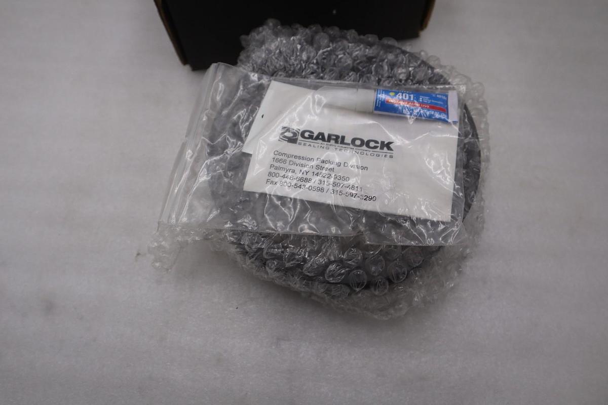Used GARLOCK KLOZURE FLUSH GARD SEAL STOCK #4005B