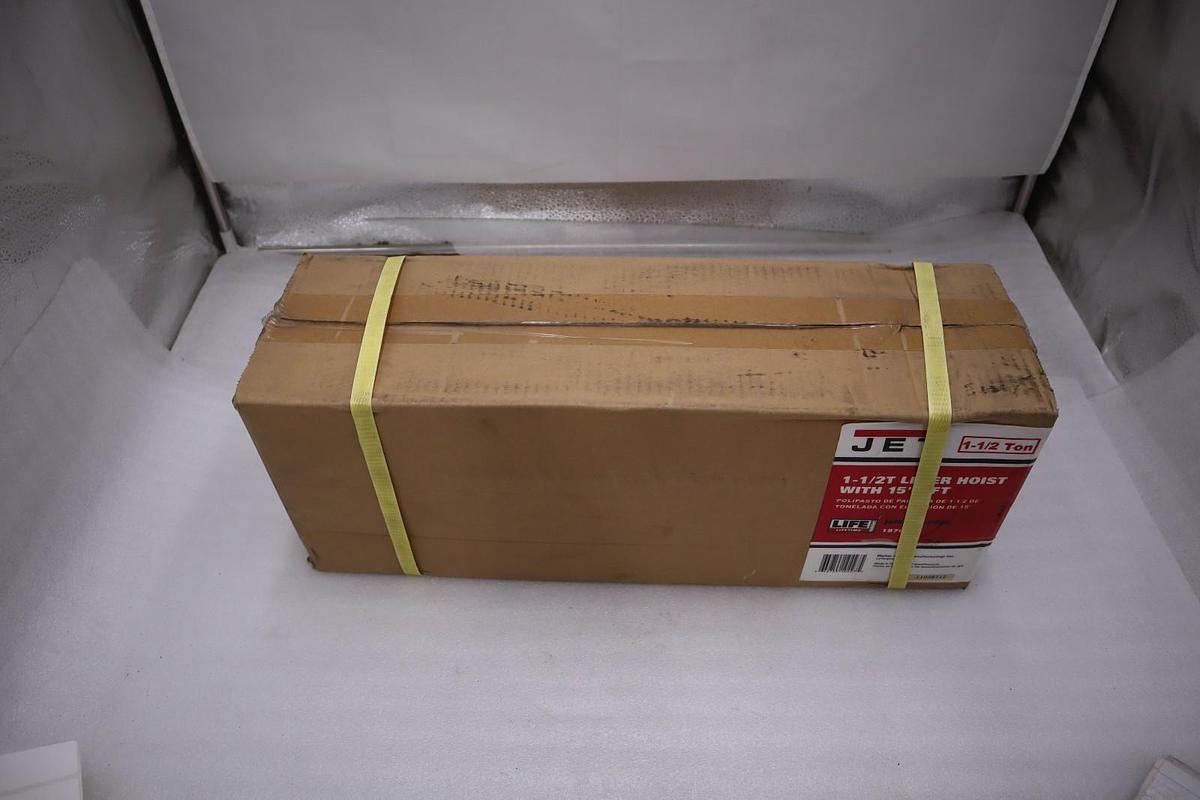 JET 1-1/2T Lever Hoist WITH 15 FT Lift - NEW IN BOX - STOCK HP182
