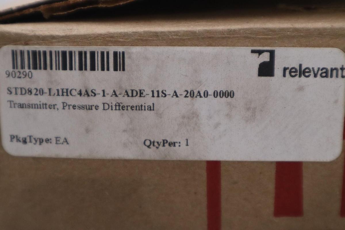 NEW Honeywell STD820-L1HC4AS-1-A-ADE-11S-A-20A0-00-0000 Transmitter STOCK 4591