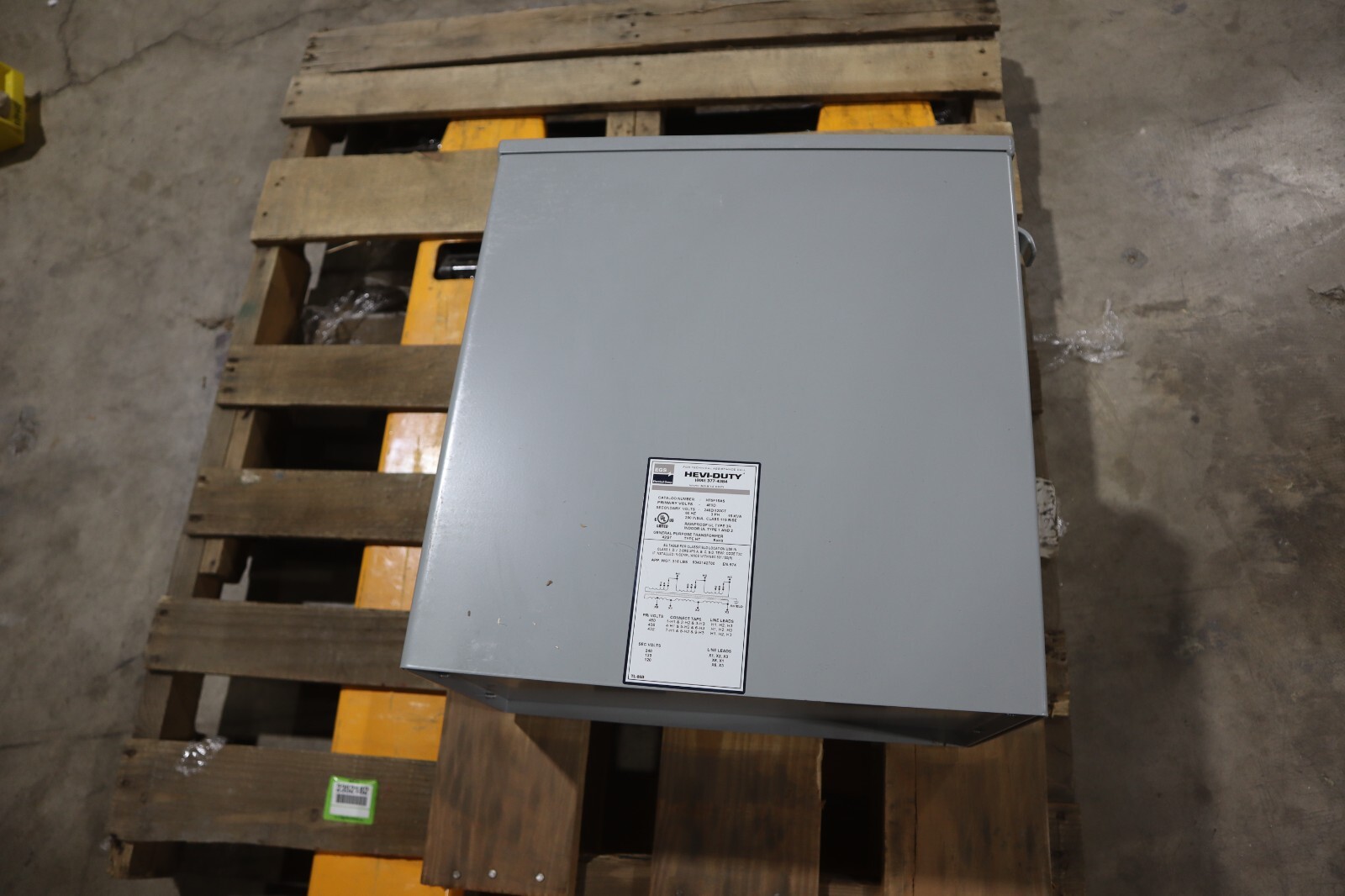 Used EGS SOLA HEVI-DUTY 15 KVA 480D-240DCT Cat #: HT5F15AS 480V 3PH NEW STOCK S-660