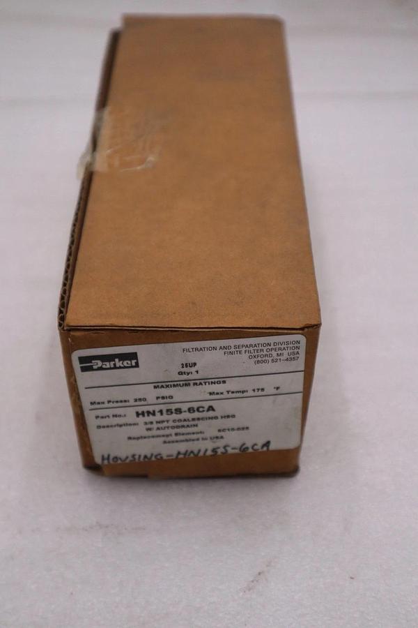 Used PARKER HN15S-6CA COALESCING FILTER HOUSING 3/8" NPT CONNECTION - STOCK GF1138