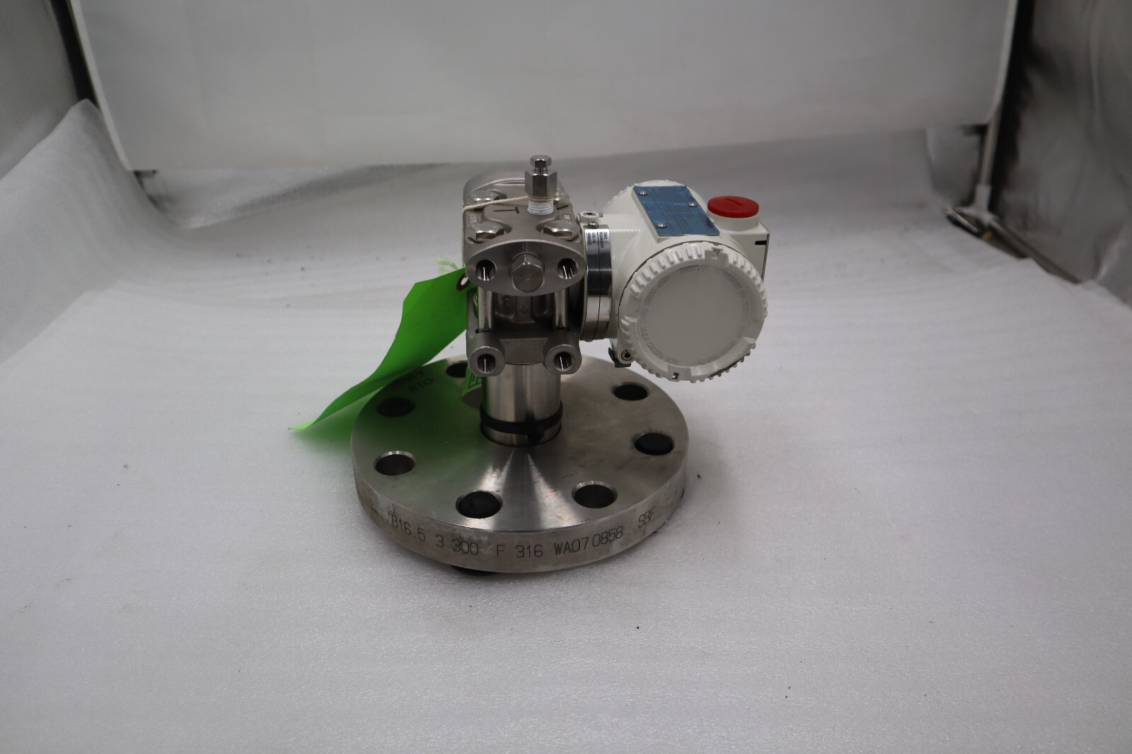 HART PRESSURE 264DCHEEFSSSB4A1V2E6 W/ WA07 0858 SBF TRANSMITTER STOCK 5889