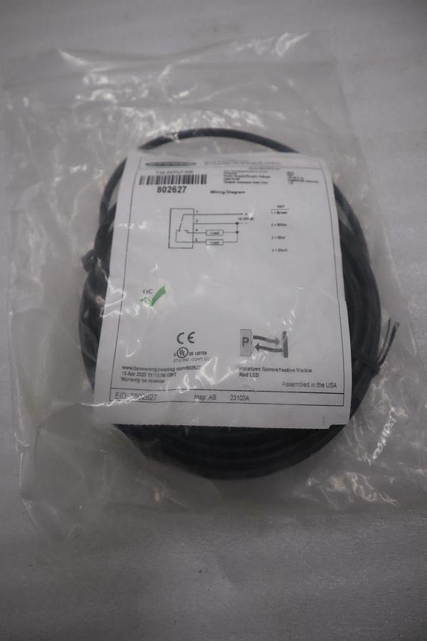 Used NEW BANNER T18-2VPLP-9M/ T182VPLP9M PHOTOELECTRIC SENSOR POLARIZED STOCK H1111