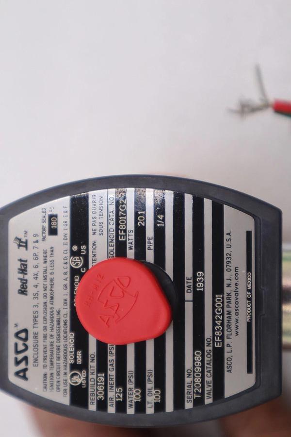 Used NEW ASCO VALVE EF834G001V STOCK K-3621