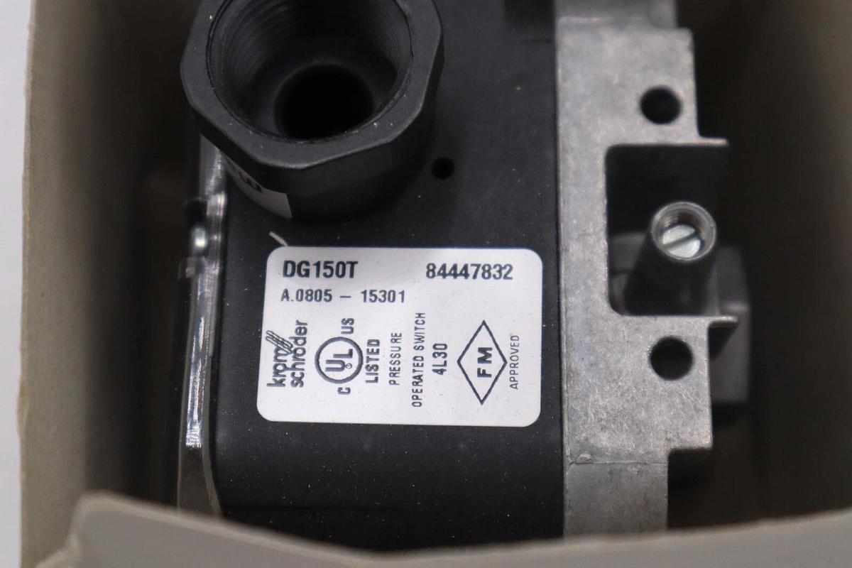 Used NEW Krom Schroder DG150T Gas Druckwachter Pressure Switch  STOCK H426A